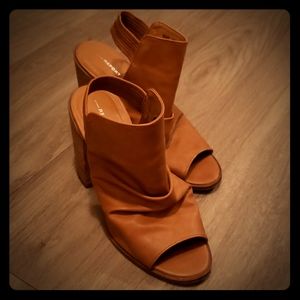 Heeled sandals